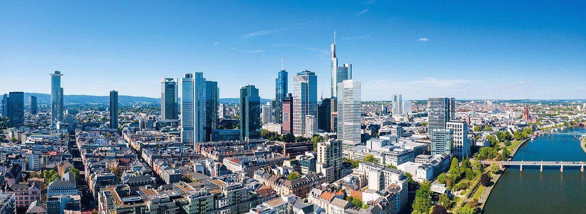 Foto Bauzinsen 2026 auf h�chstem Niveau seit 2009 � was bedeutet das f�r Immobilienk�ufer und Verk�ufer in Frankfurt?