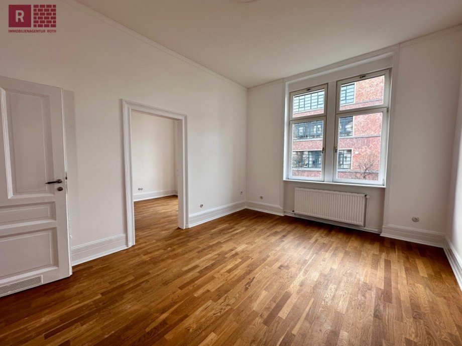 Zimmer 5 Etagenwohnung Frankfurt am Main