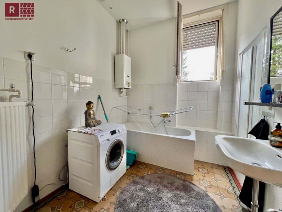 Badezimmer B�ro / Praxis Offenbach