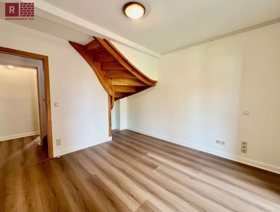 Zimmer Reiheneckhaus Frankfurt am Main
