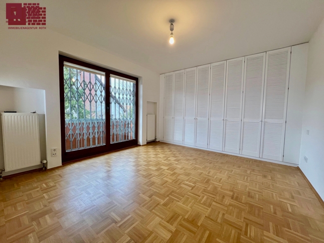 Schlafzimmer Etagenwohnung Frankfurt am Main