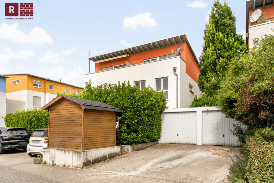 R�ckansicht Doppelhaush�lfte Frankfurt am Main