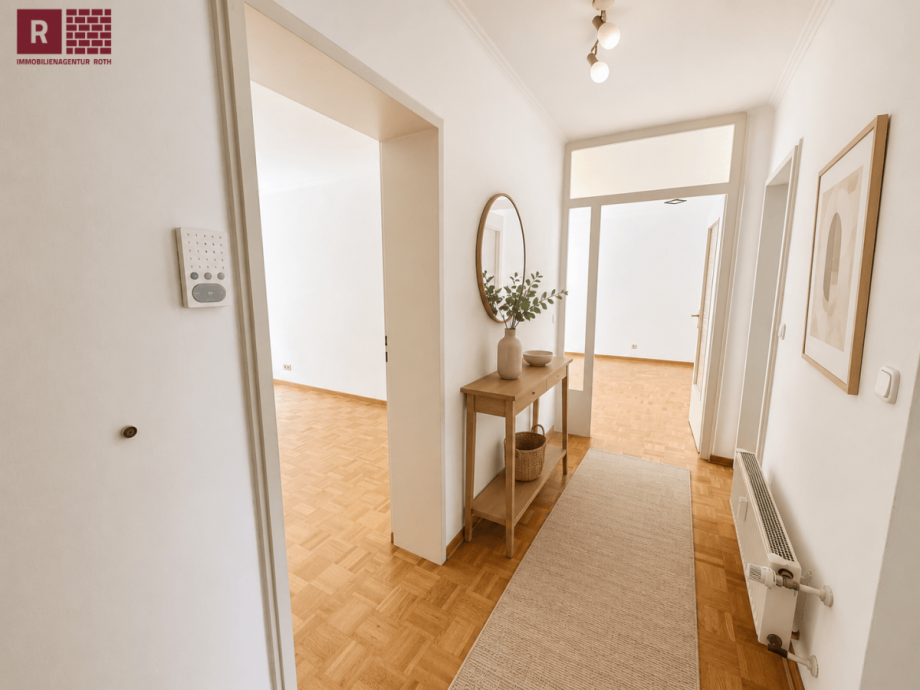 Flur nach Renovierung KI Etagenwohnung Frankfurt am Main
