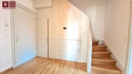 Hauptbild Traumwohnung in der historischen Altstadt: 3-Zi Maisonette auf zwei Ebenen mit R�mer-Blick!