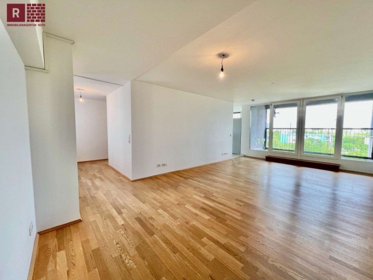 Wohnzimmer Frankfurt Etagenwohnung 4 Zimmer, Balkon, 116m�: Mehr Raum f�r Leben, Arbeiten & Ankommen