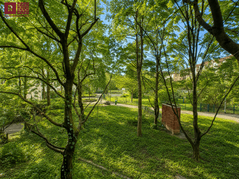 Blick ins gr�ne Etagenwohnung Frankfurt am Main