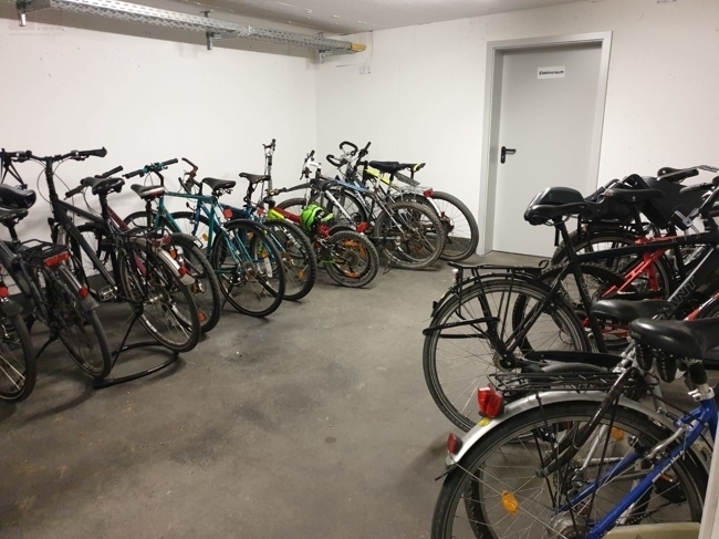 Fahrradkeller Etagenwohnung Frankfurt am Main / Riedberg