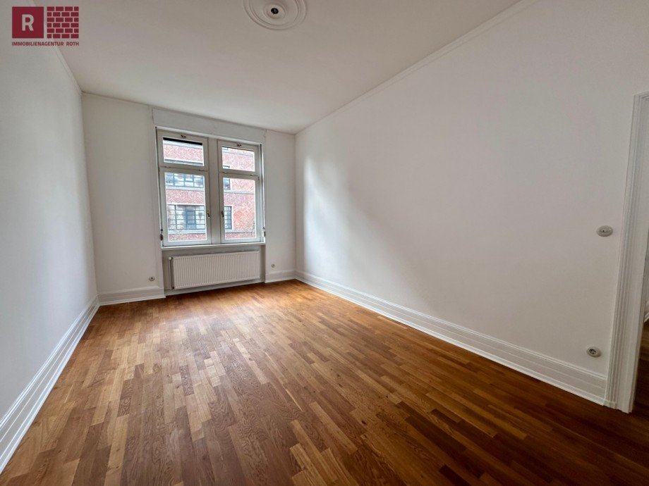 Zimmer 3 Etagenwohnung Frankfurt am Main