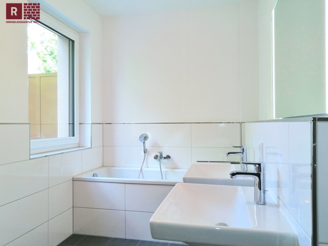 Bad_2 Wohnung Frankfurt
