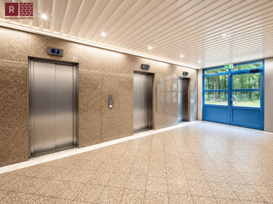 Eingangsbereich Etagenwohnung Offenbach am Main