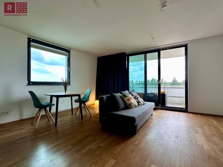  Frankfurt am Main Etagenwohnung Helle R�ume, edles Design & Balkon-Gl�ck