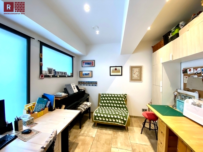 Arbeitszimmer 2 Etagenwohnung Frankfurt am Main / R�delheim