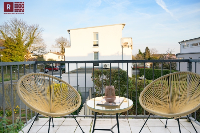 Balkon Doppelhaush�lfte Eschborn / Niederh�chstadt