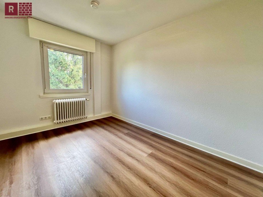 Zimmer Reiheneckhaus Frankfurt am Main